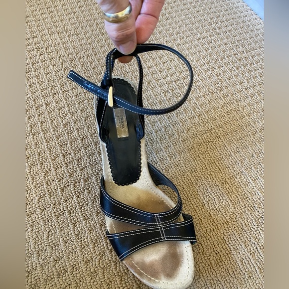 Size 10 Prada leather , wood , metal heel , high heels - Picture 7 of 11